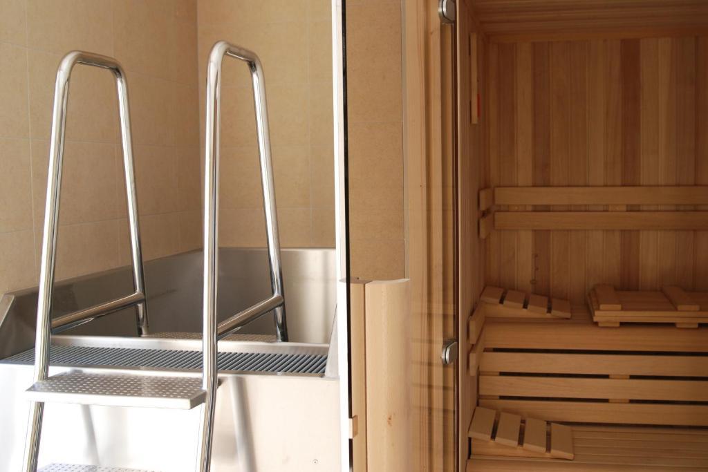 Apartmánový dům Landek Ostrava Esterno foto