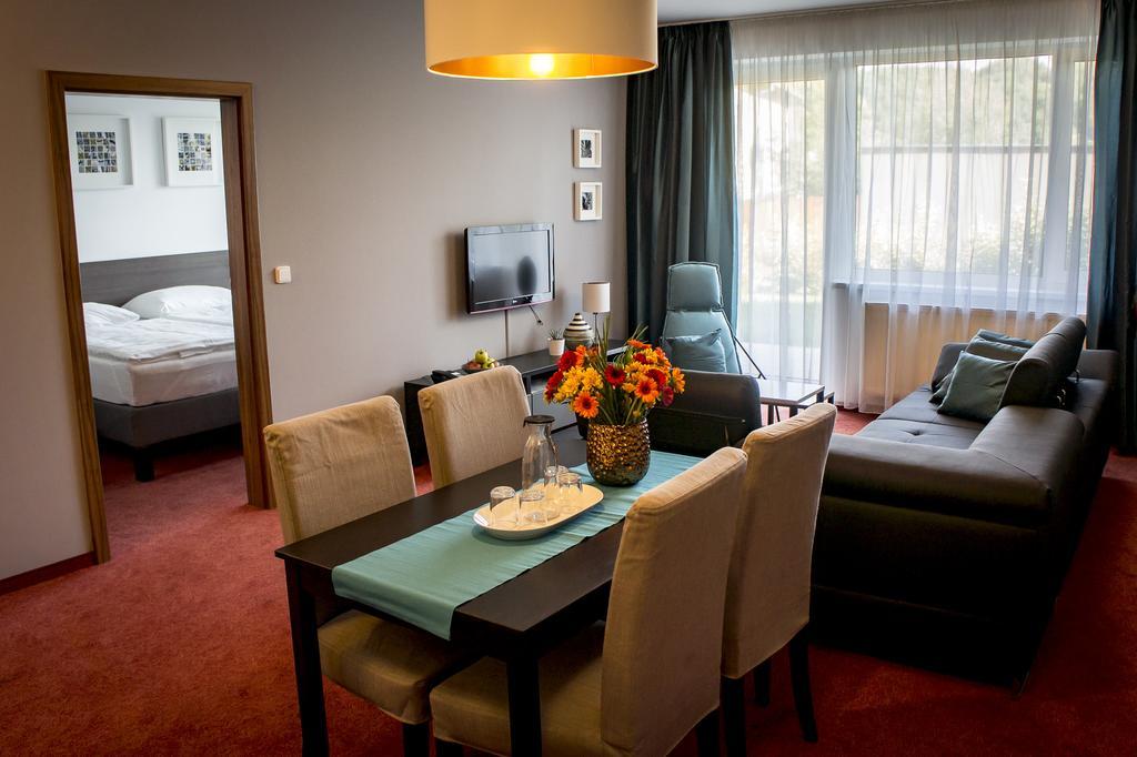 Apartmánový dům Landek Ostrava Esterno foto