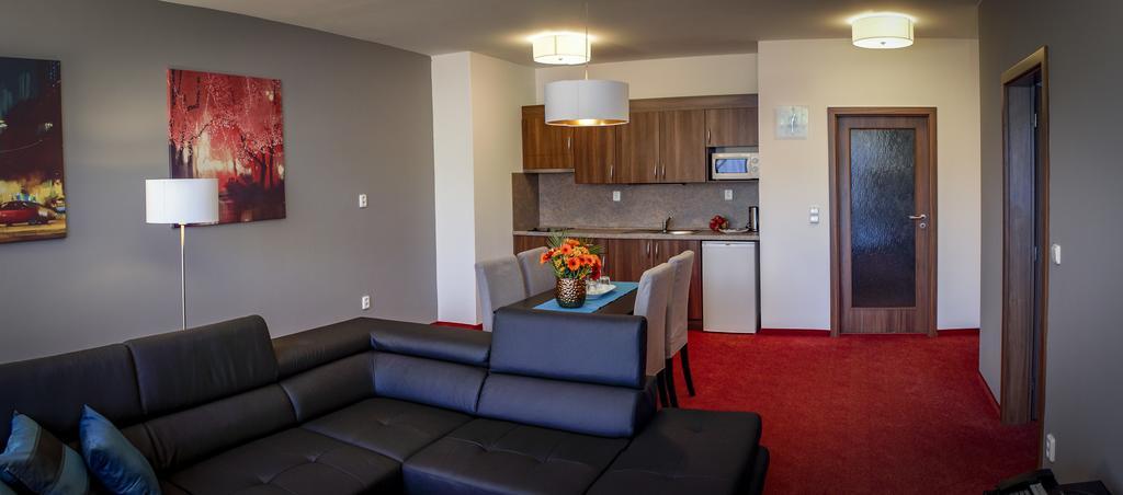 Apartmánový dům Landek Ostrava Esterno foto