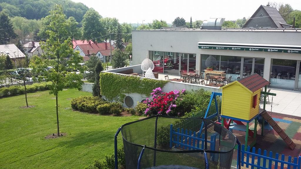 Apartmánový dům Landek Ostrava Esterno foto
